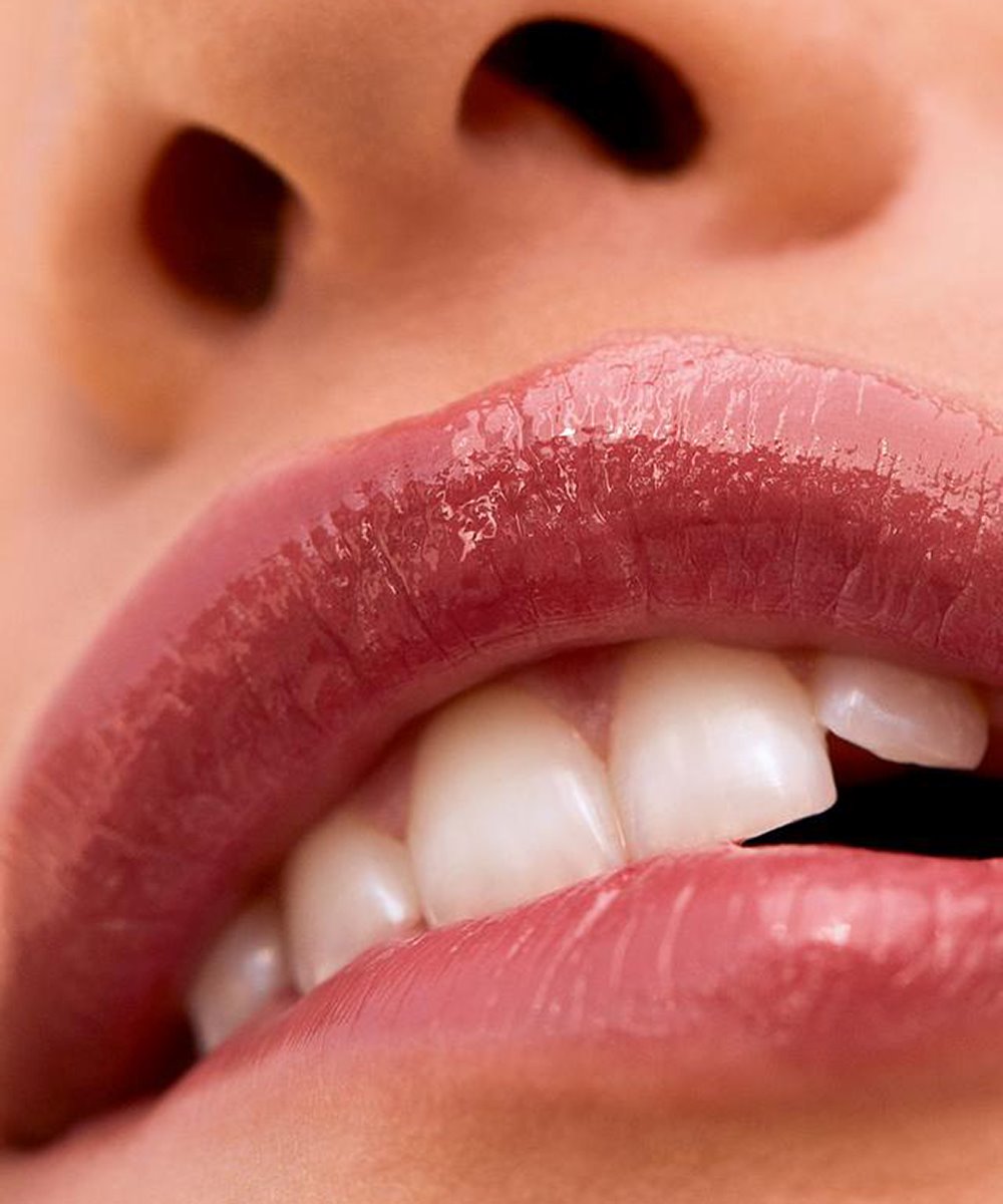 ILIA Balmy Gloss Tinted Lip Oil
