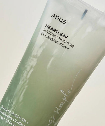 Anua Heartleaf Succinic Moisture Cleansing Foam 