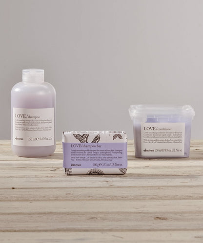 Davines LOVE SMOOTHING Solid Shampoo Bar 