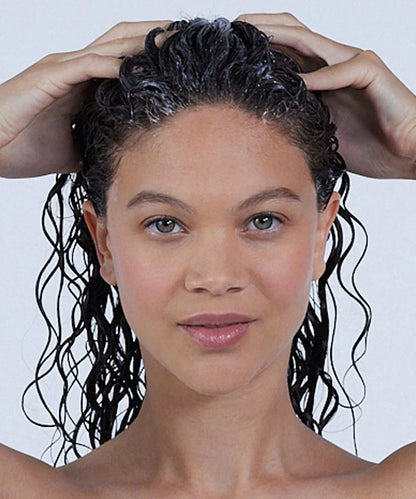 Hair by Sam McKnight Curl Cleansing Conditioner 