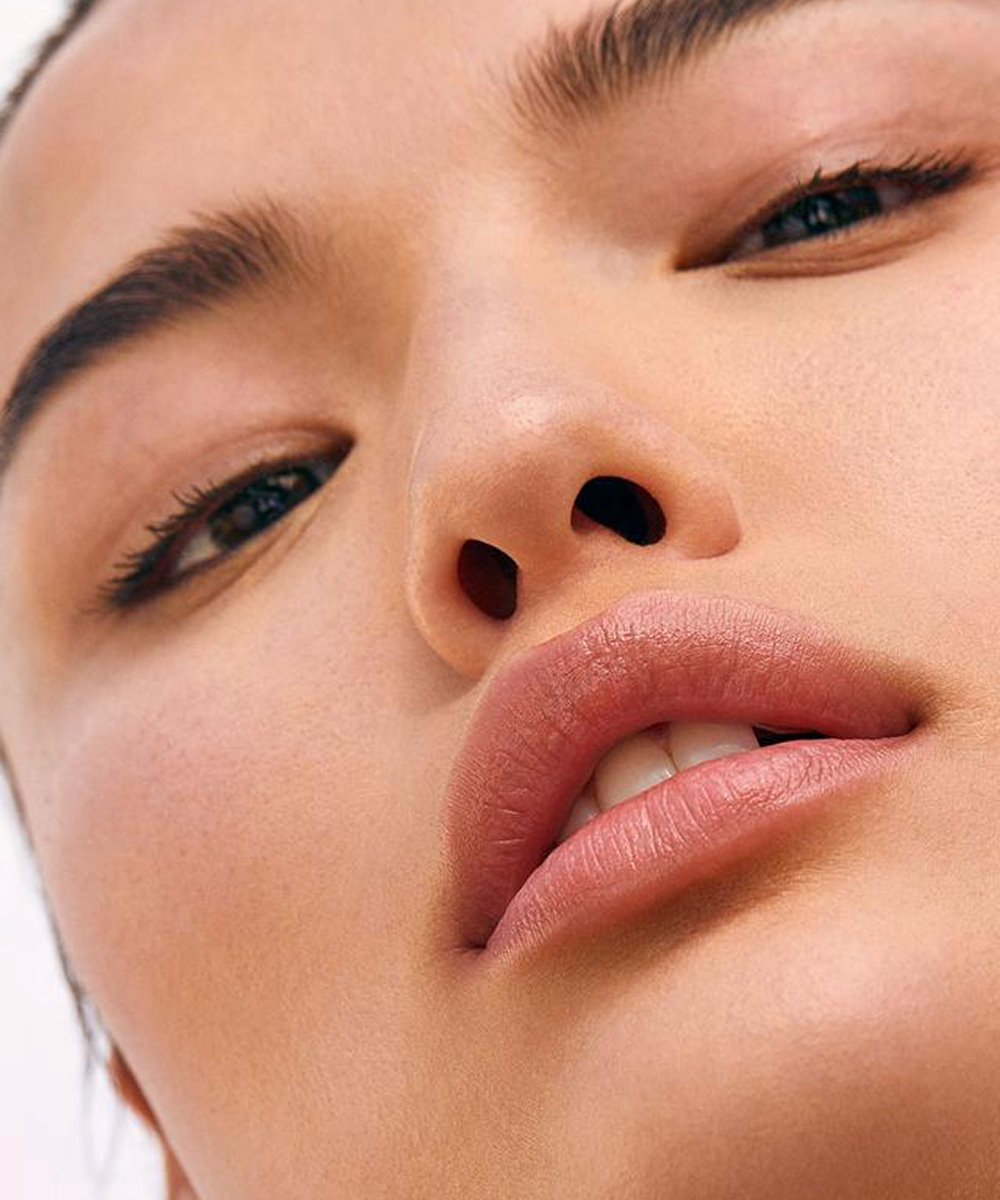 ILIA Balmy Gloss Tinted Lip Oil 