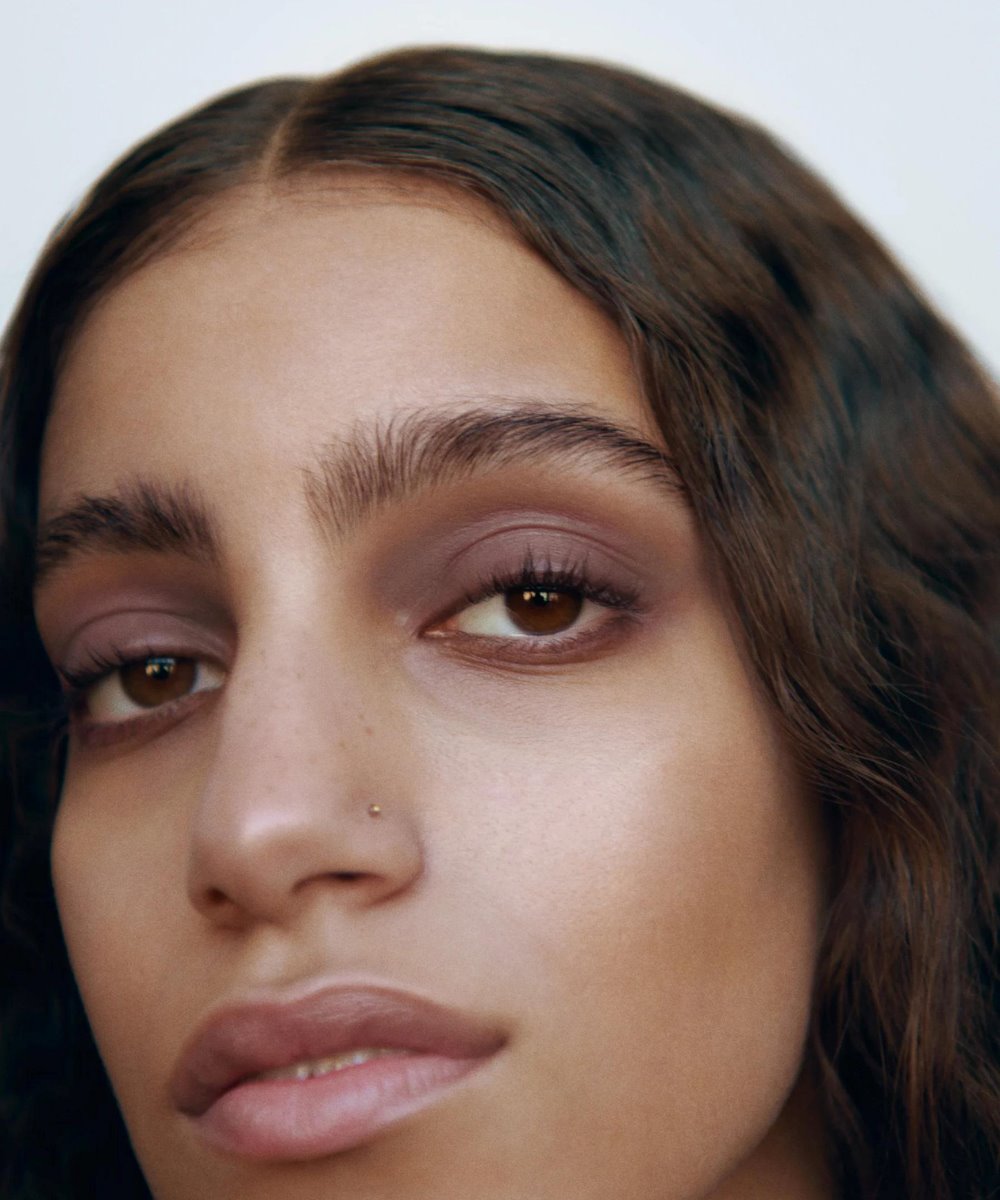 Manasi 7 Eye and Lip Definer 