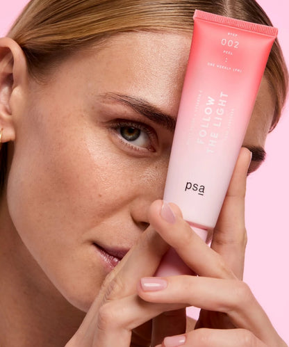 PSA Skincare FOLLOW THE LIGHT Multi Acids & Vitamin C Radiance Peel 