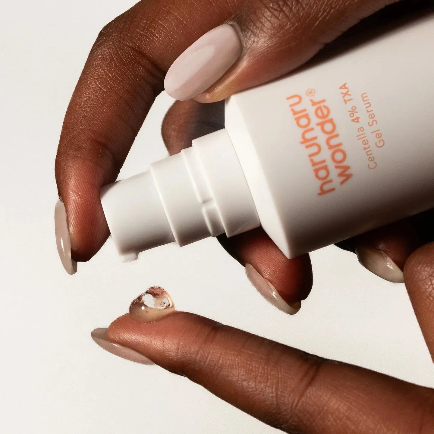 Buy HaruHaru Wonder Centella 4% TXA Gel Serum 30ml Online in Saudi Arabia - YASHIE SA