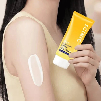 Buy Scinic SCINIC Enjoy Waterproof Moisturizing Sun Cream SPF50 80ml Online in Saudi Arabia - YASHIE SA